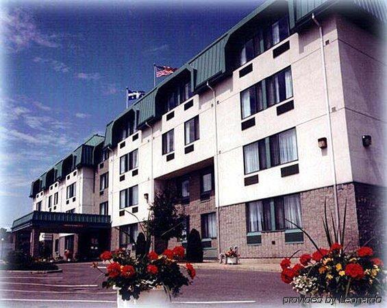 Repotel Aeroport Quebec Exterior photo